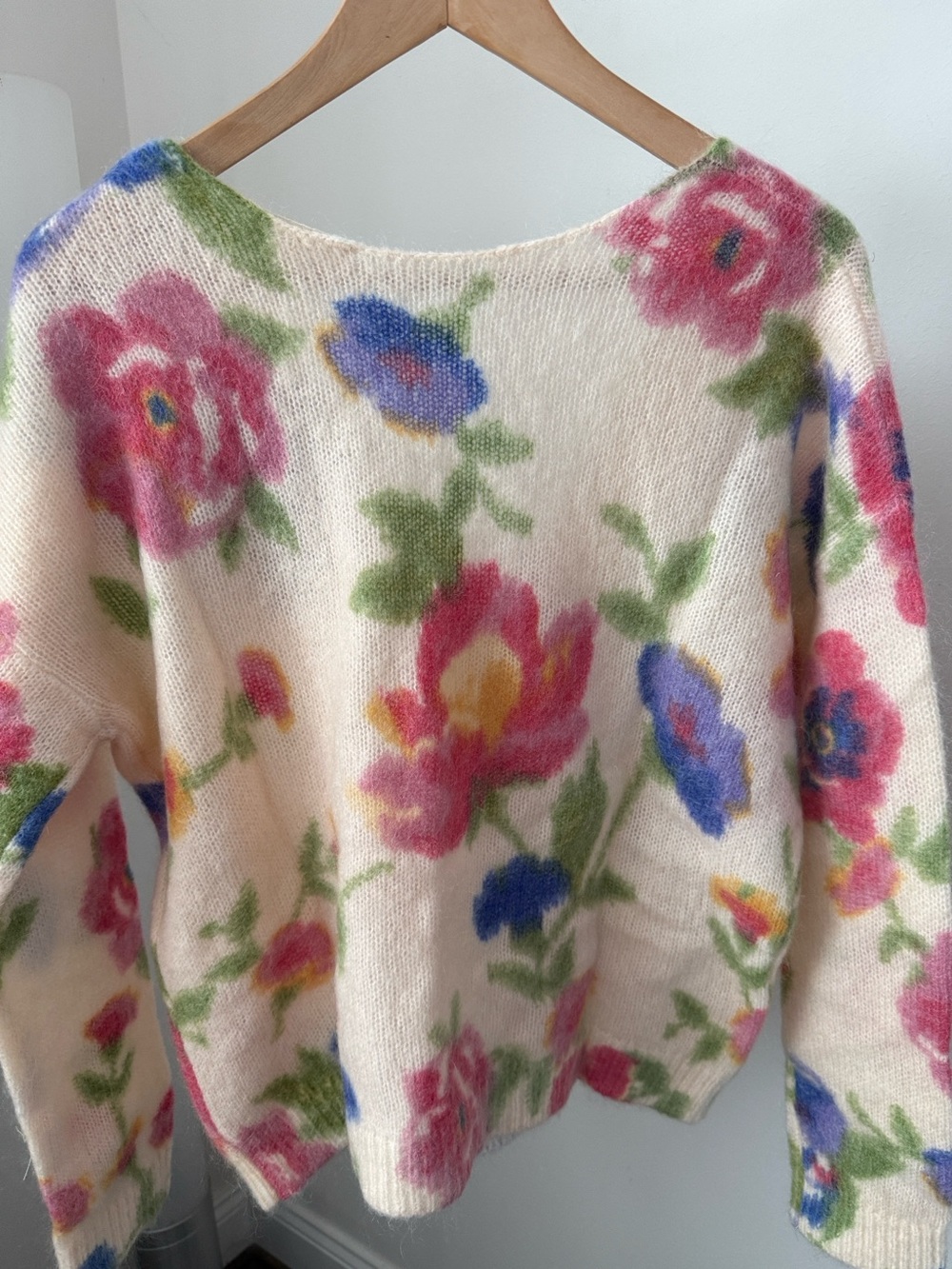La Maille Sezane Teresa Floral Cream Pink Purple Cardigan Sweater Size S NWT - Picture 8 of 10